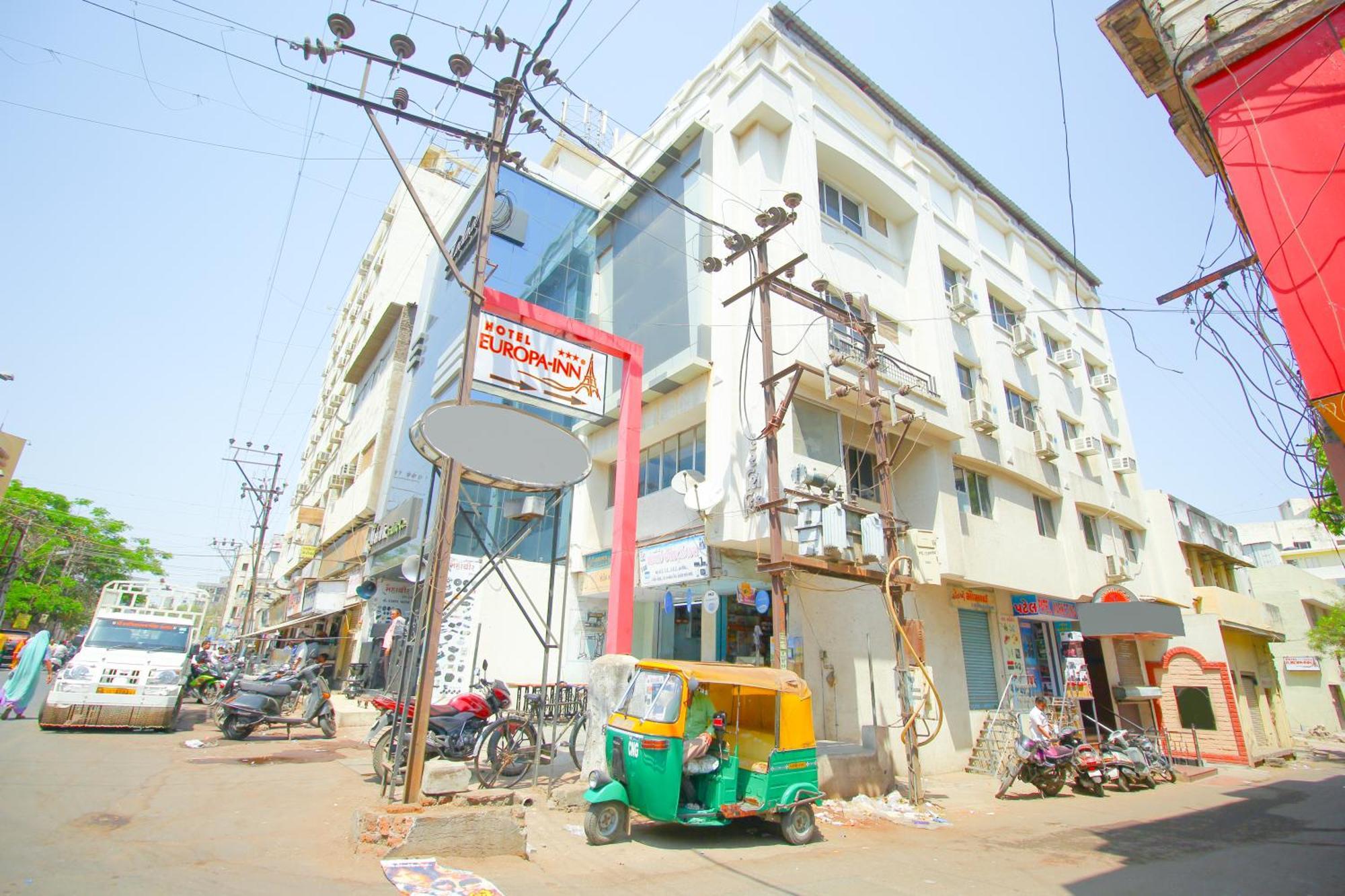 Hotel Upasana Rajkot Eksteriør billede